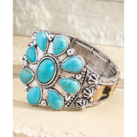 RELISTED UNDER JEWELRY Western Navajo Concho and Leopard Band Bracelet - Picture 2 of 9